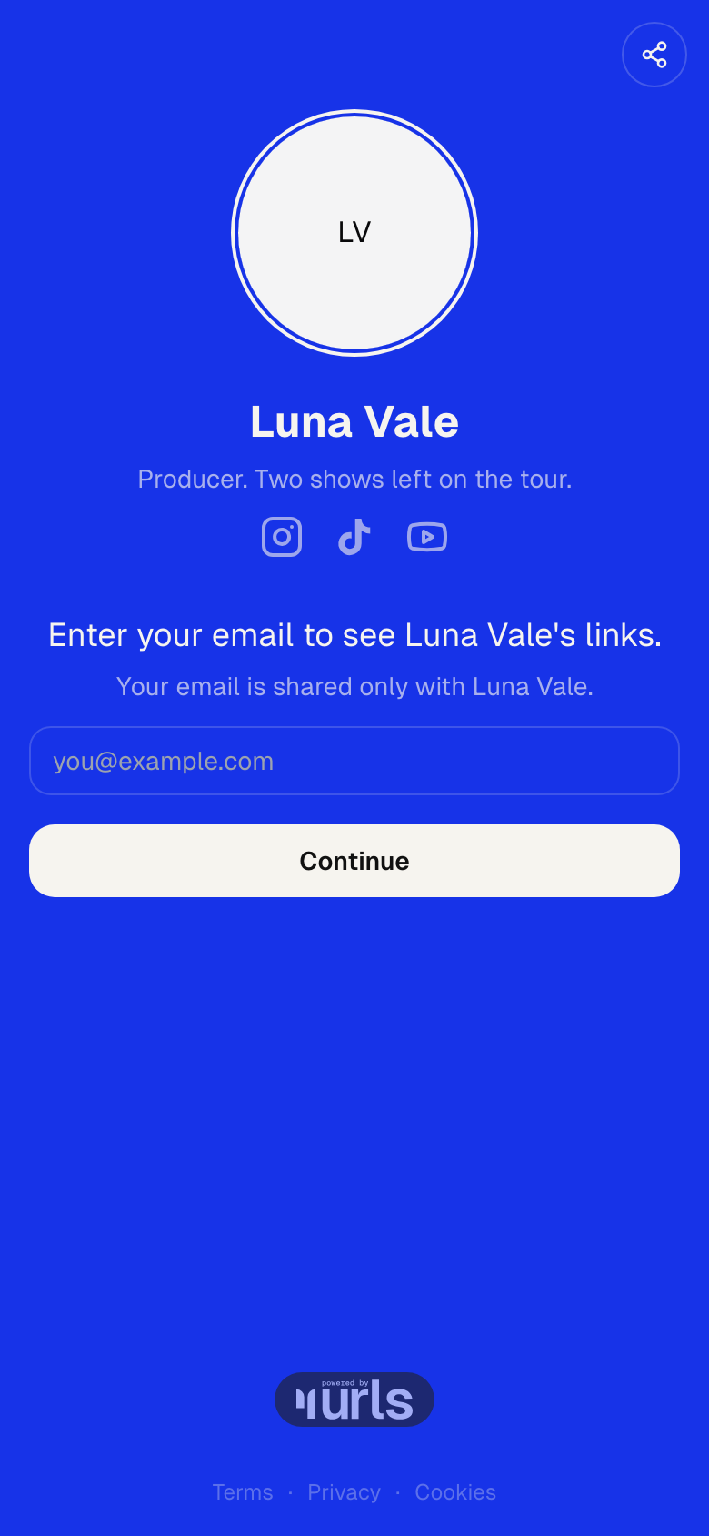 The public demo page on a phone, with the round share control in the top right corner